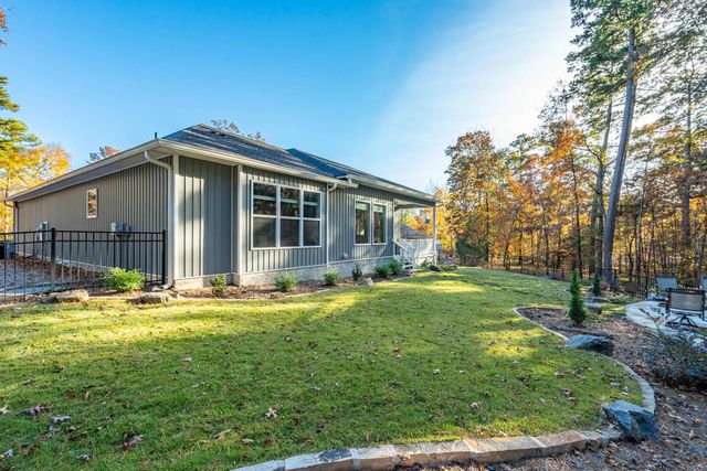 7 Adoracion Place, Hot Springs Village, AR 71909