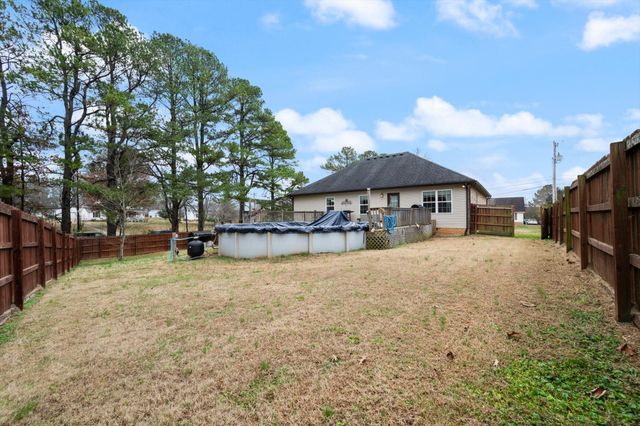 406 Hobbs Dr, White House, TN 37188