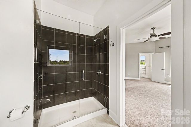 633 MCNINCH Street, Charlotte, NC 28208
