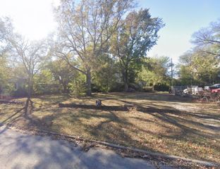 416 S Grand Avenue, Okmulgee, OK 74447