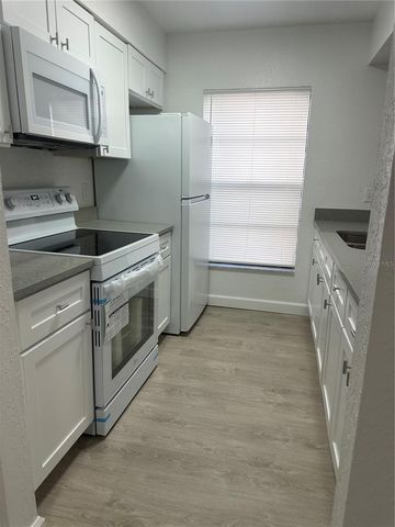 8426 CAMDEN STREET A, Tampa, FL 33614