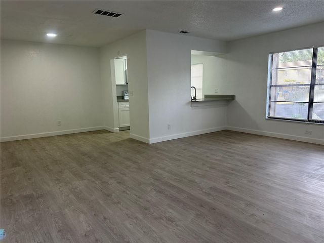 8426 CAMDEN STREET A, Tampa, FL 33614