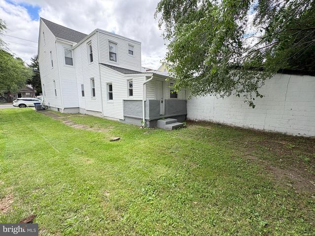 806 HIGH ST, Burlington, NJ 08016