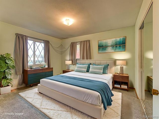 3245 Brookview Court, Adrian, MI 49221