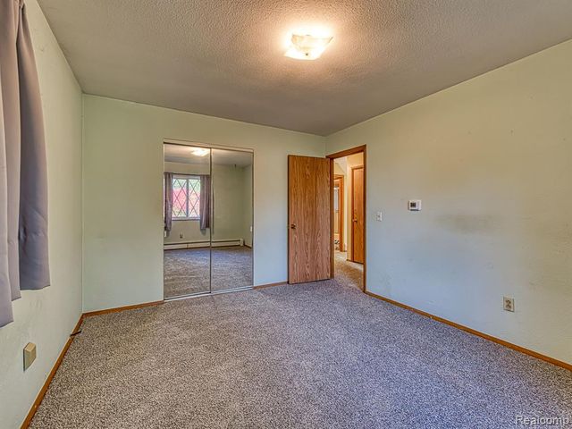 3245 Brookview Court, Adrian, MI 49221