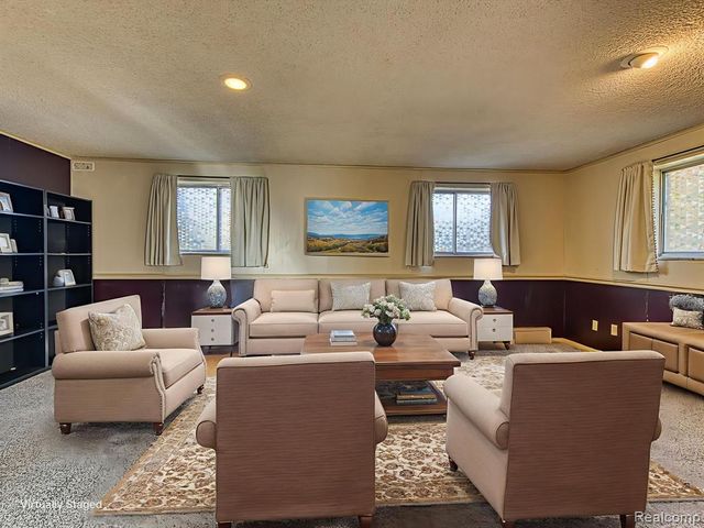 3245 Brookview Court, Adrian, MI 49221