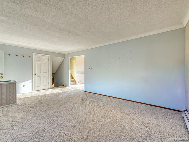 3245 Brookview Court, Adrian, MI 49221