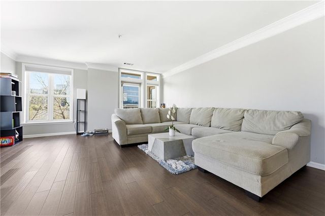 3334 Peachtree Road NE 212, Atlanta, GA 30326