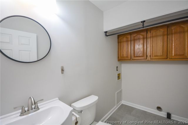166 Coachman Way, Sanford, NC 27332