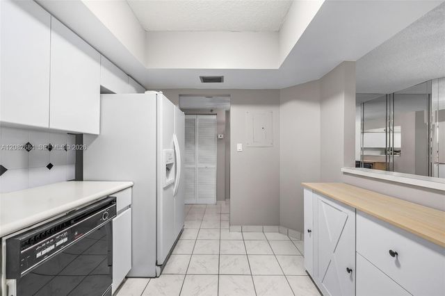 9455 Collins Avenue, Surfside, FL 33154