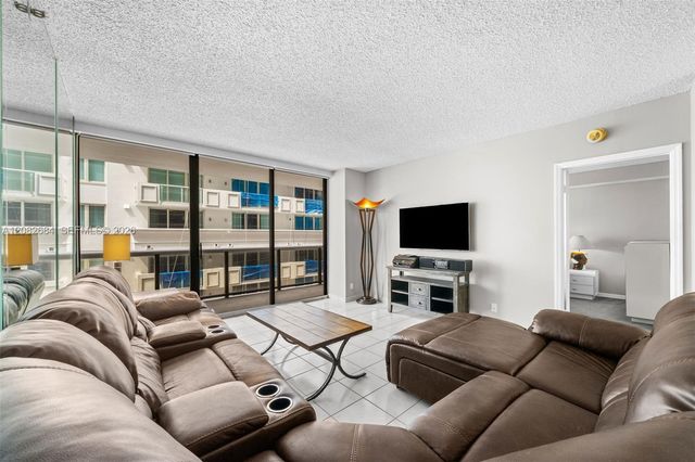 9455 Collins Avenue, Surfside, FL 33154