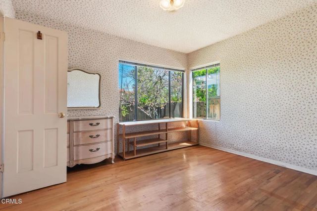 17835 Tarzana Street, Encino, CA 91316