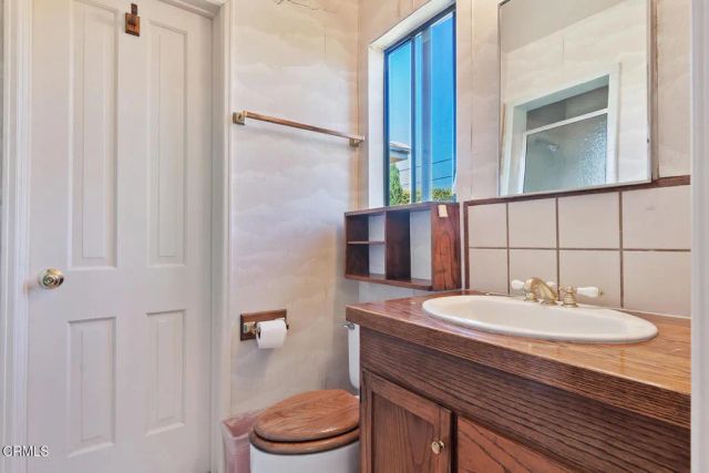 17835 Tarzana Street, Encino, CA 91316