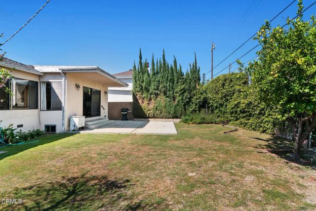 17835 Tarzana Street, Encino, CA 91316