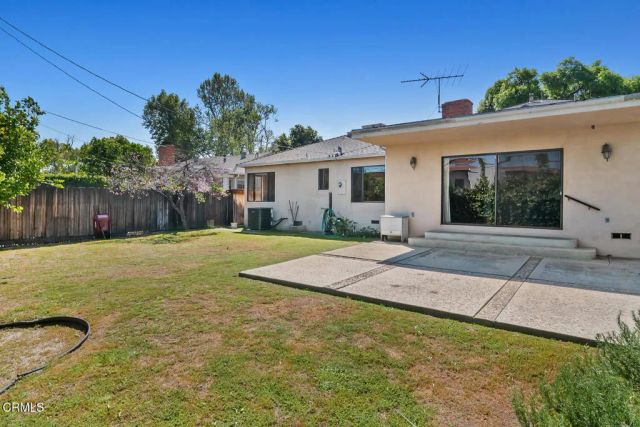 17835 Tarzana Street, Encino, CA 91316