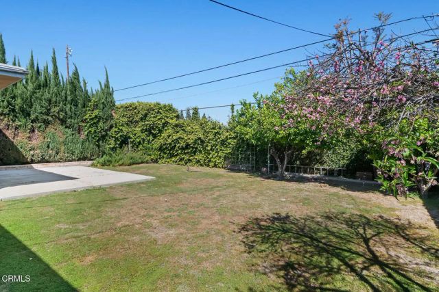 17835 Tarzana Street, Encino, CA 91316