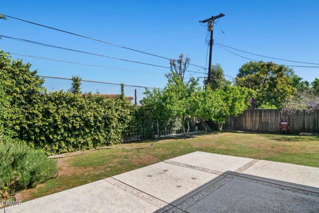 17835 Tarzana Street, Encino, CA 91316