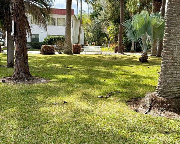 1100 MARTINIQUE DRIVE 105, Winter Haven, FL 33884