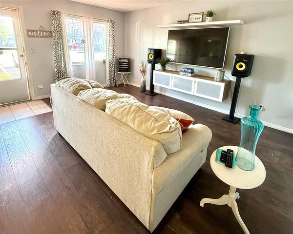 1100 MARTINIQUE DRIVE 105, Winter Haven, FL 33884