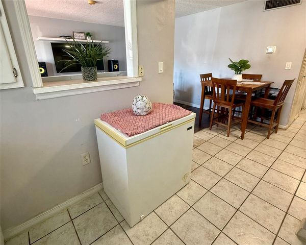 1100 MARTINIQUE DRIVE 105, Winter Haven, FL 33884