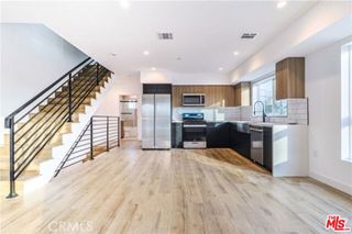 10810 Hesby Street, North Hollywood, CA 91601