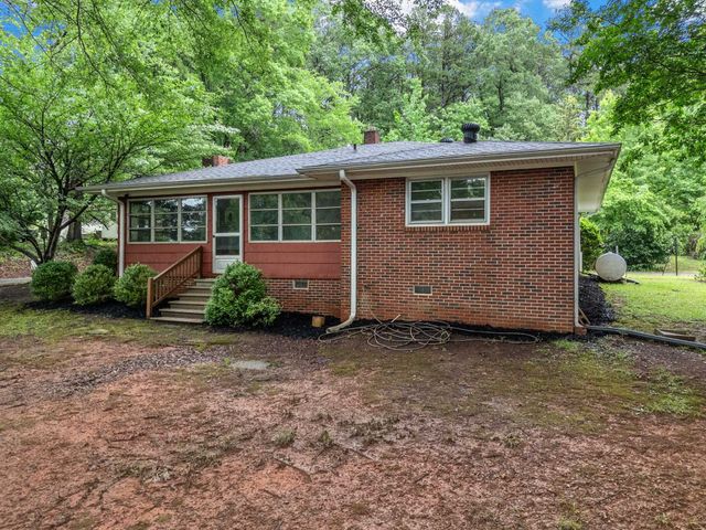 151 Donald Road, Spartanburg, SC 29307