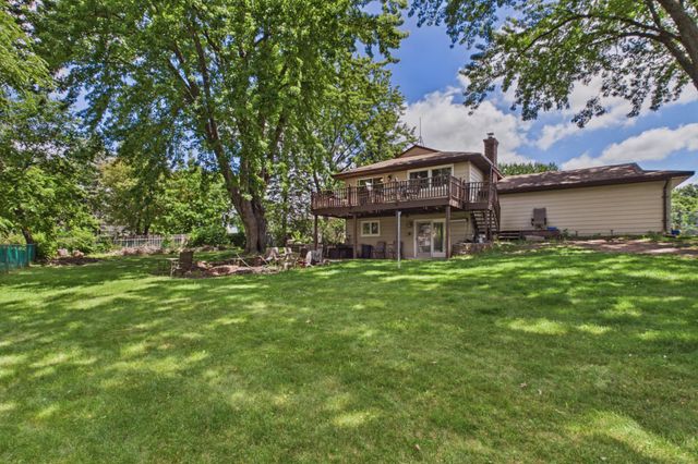 6006 Lower 131st Street Court, Apple Valley, MN 55124