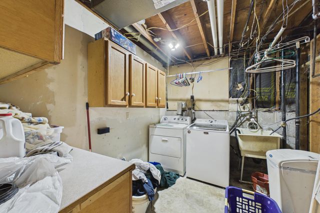 6006 Lower 131st Street Court, Apple Valley, MN 55124