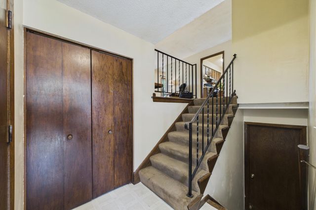 6006 Lower 131st Street Court, Apple Valley, MN 55124