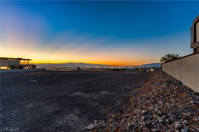 7 Sunset Strip, Henderson, NV 89012