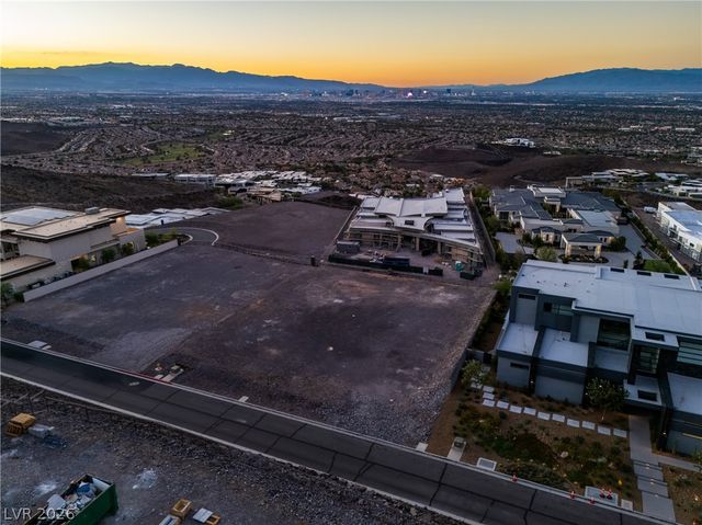 7 Sunset Strip, Henderson, NV 89012