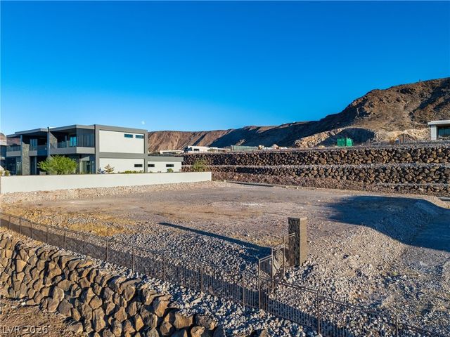 7 Sunset Strip, Henderson, NV 89012