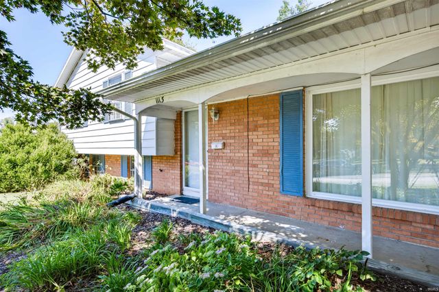 1113 Westchester Court, Evansville, IN 47710