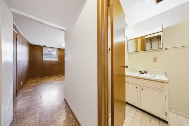 1113 Westchester Court, Evansville, IN 47710