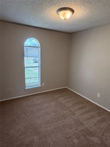 1803 Wickersham Drive, Arlington, TX 76014