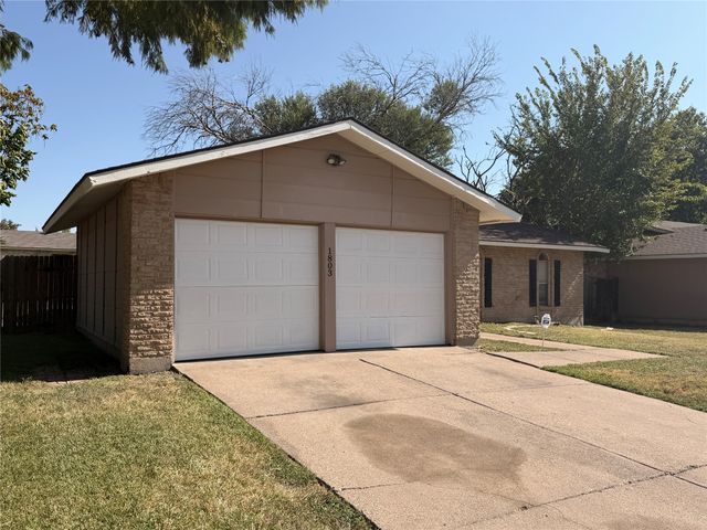 1803 Wickersham Drive, Arlington, TX 76014