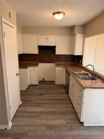 1803 Wickersham Drive, Arlington, TX 76014