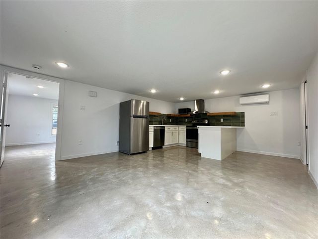 808 Oakhurst Street 3, Houston, TX 77023