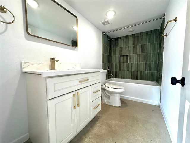 808 Oakhurst Street 3, Houston, TX 77023