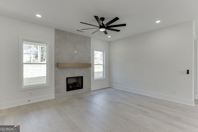 5422 Copper Creek, Flowery Branch, GA 30542