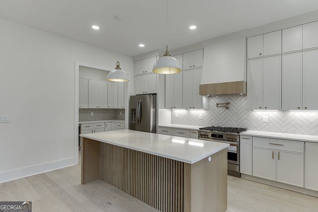 5422 Copper Creek, Flowery Branch, GA 30542