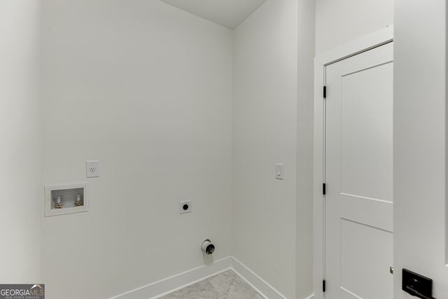 5422 Copper Creek, Flowery Branch, GA 30542