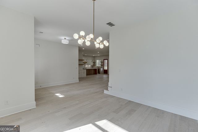 5422 Copper Creek, Flowery Branch, GA 30542