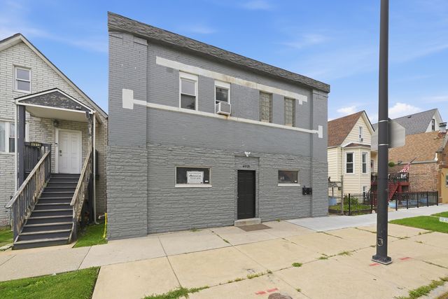 4915 W 30th Street, Cicero, IL 60804