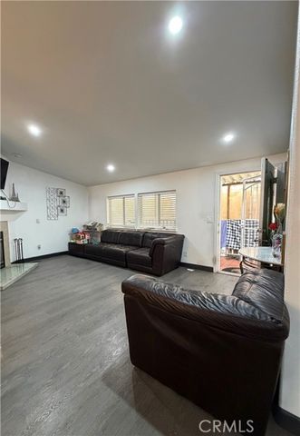 20401 Soledad Canyon Road 406, Canyon Country (santa Clarita), CA 91351