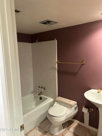 5736 N 25TH Street, Phoenix, AZ 85016