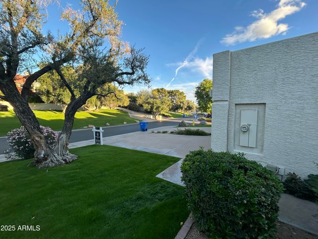 5736 N 25TH Street, Phoenix, AZ 85016