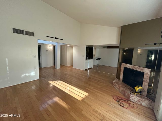 5736 N 25TH Street, Phoenix, AZ 85016