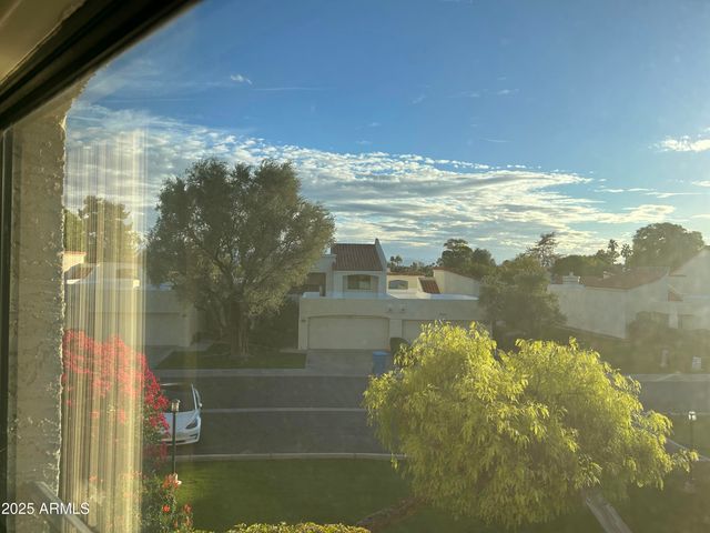 5736 N 25TH Street, Phoenix, AZ 85016