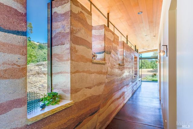 24000 Fig Tree Ln, Yorkville, CA 95494